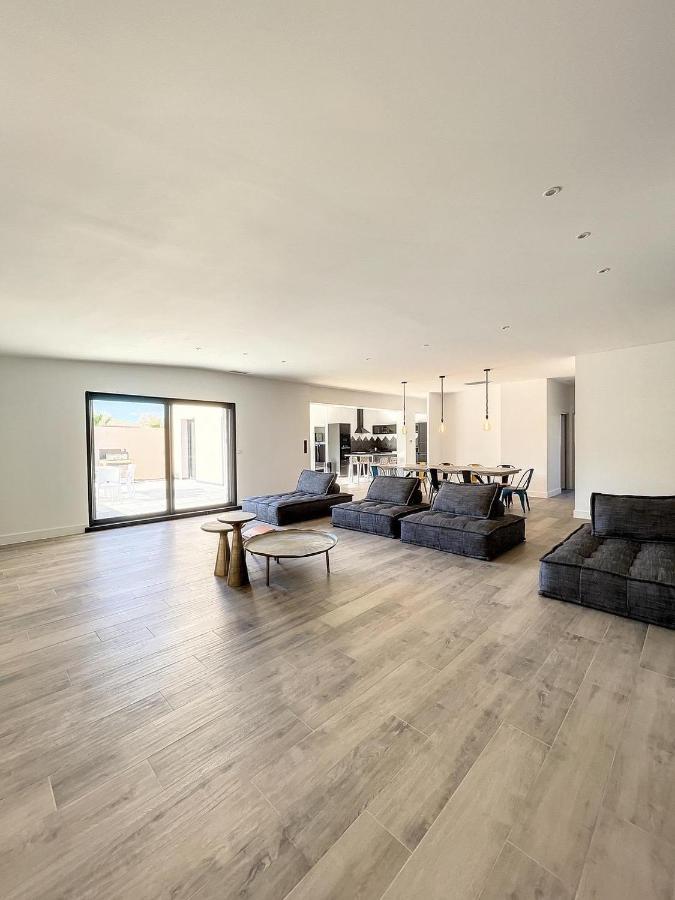 Villa 400M2 Piscine Interieure Tres Calme Агде Екстериор снимка