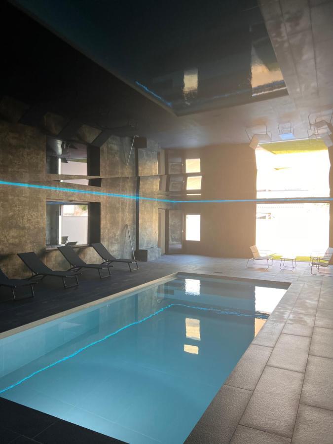 Villa 400M2 Piscine Interieure Tres Calme Агде Екстериор снимка